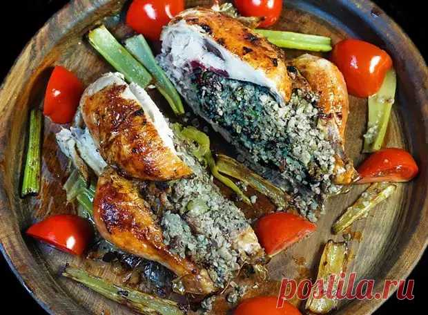 Метаморфозы фаршированной курицы, запеченной в пергаменте - Будет вкусно - Медиаплатформа МирТесен