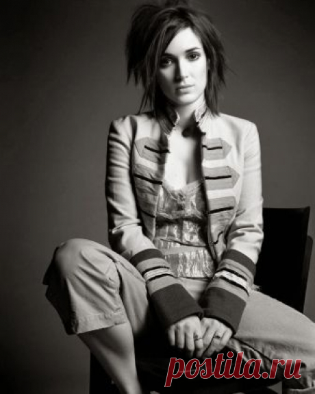 Вайнона Райдер (Winona Ryder) в фотосессии Майкла Томпсона (Michael Thompson) для журнала W.