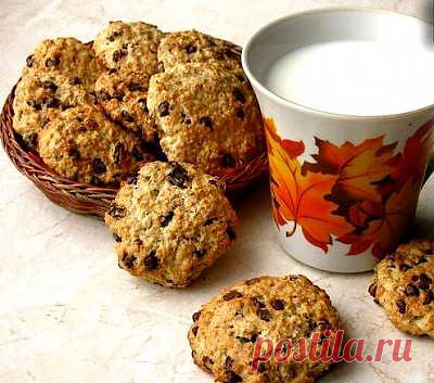Домашнее овсяное печенье. (С изюмом и нежным шоколадом)