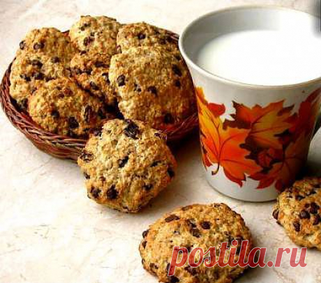 Домашнее овсяное печенье. (С изюмом и нежным шоколадом)