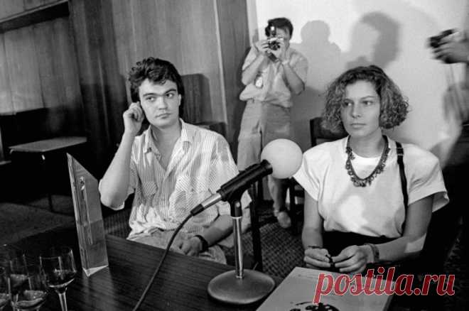 Рак, забвение, ранняя смерть. Роковые судьбы создателей «Маленькой Веры». Для многих артистов, в том числе и для дочери Олега Табакова Александры, эта скандальная картина стала пиком карьеры.