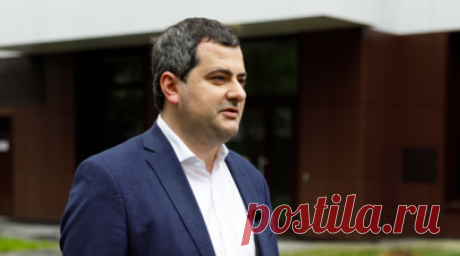 Овчинский: завершено строительство первого дома по проекту «Московские кварталы». На северо-востоке Москвы в районе Южное Медведково построен первый жилой дом в рамках городского проекта «Московские кварталы». Это двухсекционный 18-этажный комплекс по адресу: улица Полярная, дом 3. Общая площадь 170-квартирного дома — более 18 тыс. кв. м. Читать далее