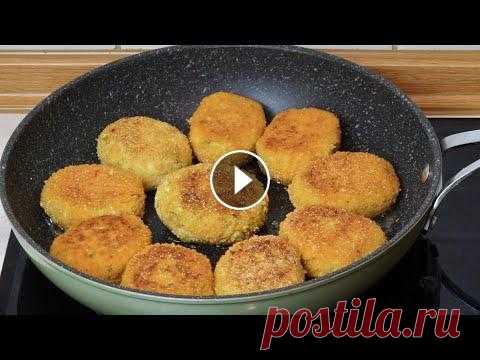КОТЛЕТЫ из КАБАЧКОВ на сковороде! Очень Вкусно! Вкусный и Простой Рецепт! Котлеты из кабачков на сковороде готовим вкусно и просто. Блюда из кабачков бывают разные, но аппетитные котлеты из кабачков с чесноком особенно вкусн...