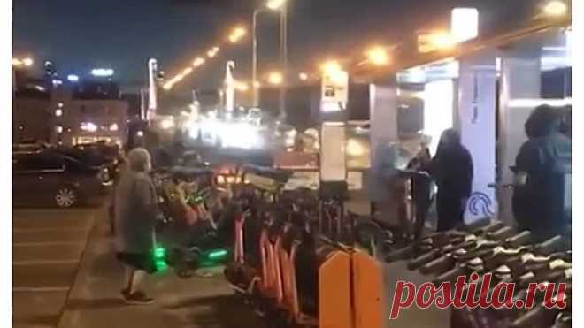Оскар этой богине!