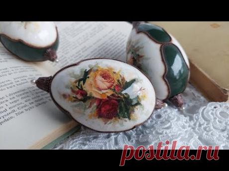 Decoupage eggs with flower pattern 💐🌹- #Decoupage easter eggs #DIY #decoupage tutorial 🎨