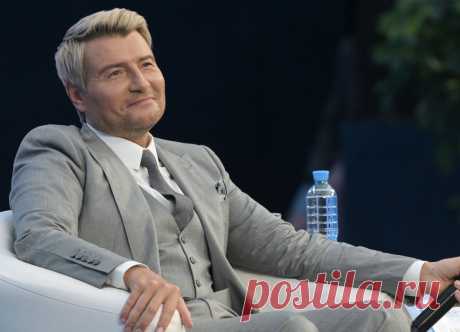 Николай Басков закрыл свою киностудию «Королевская гора». Певец основал студию совместно с актрисой Александрой Яковлевой.