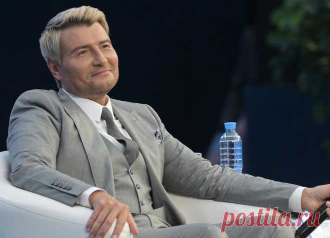 Николай Басков закрыл свою киностудию «Королевская гора». Певец основал студию совместно с актрисой Александрой Яковлевой.