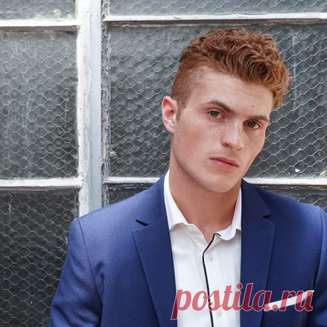 Джейк Остин Уокер