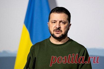 На Украине раскрыли способ лишить Зеленского власти. Директор Украинского института анализа и менеджмента политики Руслан Бортник заявил, что страны Запада могут «раздавить» президента Украины Владимира Зеленского после того, как истекут официальные сроки его президентства. По мнению аналитика, США, Великобритания, Франция и Германия способны разжигать протесты в стране.