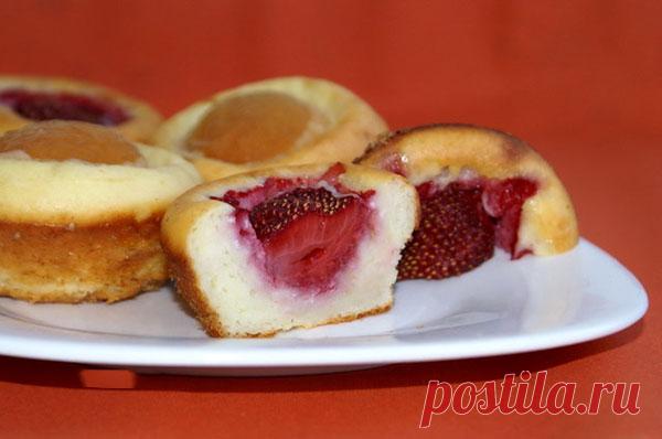 Творожники с абрикосами и клубникой — Сад Заготовка