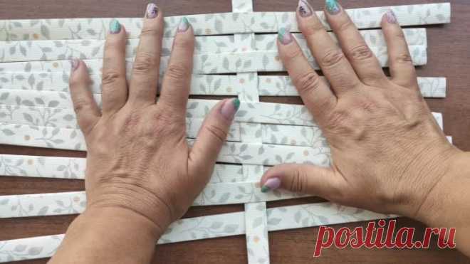 Соседка долго не могла понять, зачем я прострочила обои на швейной машинке, а когда поняла, принесла рулон своих на переделку (сразу 2 идеи) | Шебби-Шик | Дзен