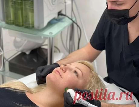 HydraFacial vacuum face cleansing in Miami, Fort Lauderdale