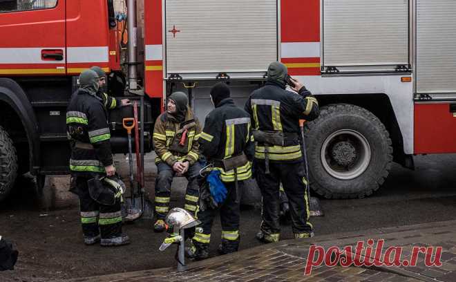 Во Львове при пожаре в гостинице «Власта» пострадали шесть человек. Во Львове в гостинице «Власта» произошел пожар на площади порядка 300 кв.