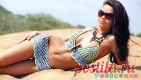 Купальник в полоску и ажурное мини-парео - Клуб рукоделия