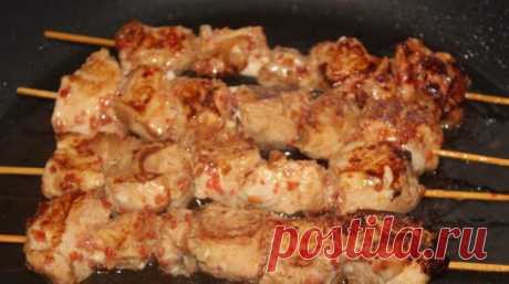 Мясные рулетики на шпажках под острым необычным соусом - Все для Вас!