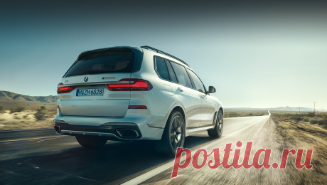 Пара BMW X5 M50i и X7 M50i стала мощнейшей в линейке кроссоверов Баварцы рассекретили две новые модели: BMW X5 M50i и BMW X7 M50i. Обе получили под капот наддувную «восьмёрку» 4.4 с одинаковой отдачей в 530 л.с.