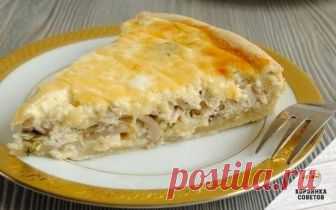 Пирог с грибами и курицей Пирог с грибами и курицей
🔸на 100грамм - 121.25 ккал🔸Б/Ж/У - 12.54/3.92/8.89🔸

Ингредиенты:
Для теста:
- 1 стакан цельнозерновой муки
- 1 яйцо
- оливковое масло
- 50 г нежирного сыра
- соль 

Для начинки:
- 500 г грибов (у нас шампиньоны)
- 1 куриная грудка
- 150 г натурального йогурта
- 150 г обезжиренного молока
- 1 столовая ложка муки или крахмала
- 1 лук репчатый
- 150 г нежирного сыра
- зелень, соль, перец

Приготовление:
Для теста:
Смешив...