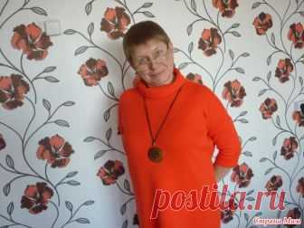 . Платье оверсайз Здравствуйте!Связалось прошлой зимой на неве 5 платье оверсайз из карделена в две нити на плотности 6.Расход 500 г. Связано по модели из журнала