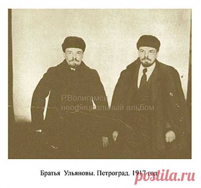 У Ленина был брат-близнец! И это правда! Его имя Сергей Ильич Ульянов Правда, данный факт Ленин скрывал и предпочитал держать в тайне.