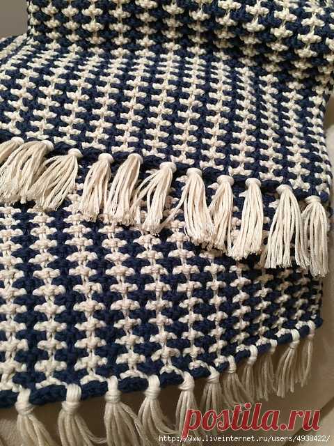 Двухцветный мужской шарф. Stout Scarf by Felecia O’Connell.