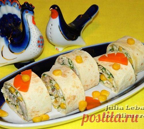 Салат в лаваше