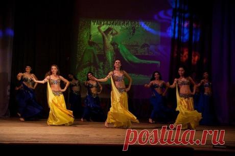 Внимание,внимание! Остался последний билет на Фестиваль восточных танцев,который пройдёт 3 июня в РДК в 17 ч.! Стоимость билета 300руб! Счастливчик,отзовись