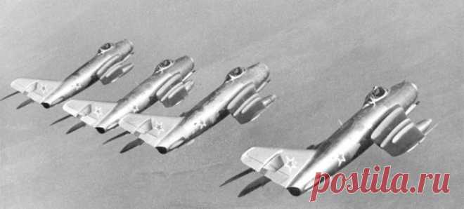 БОЙ НАД КОЛЬСКИМ ПОЛУОСТРОВОМ 8 МАЯ 1954 ГОДА
