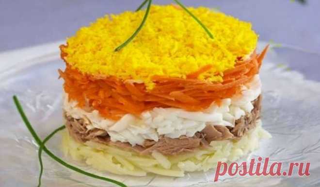 Вкусный и нежный салат «Мимоза», классический пошаговый рецепт с рыбными консервами