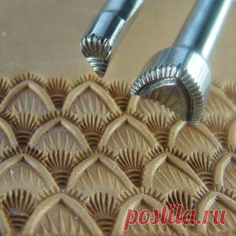 (189) Hackbarth Stainless Leather Stamping Tools - Medium Seashell Set (2 Tools) | ༺✿༻Leather Tutorials༺✿༻