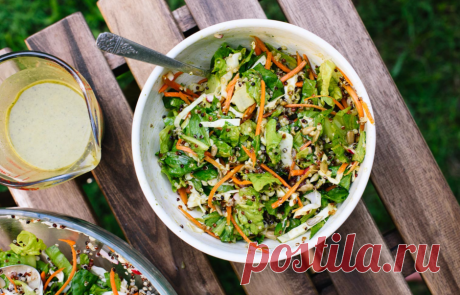 Десять классных летних салатов, которые стоит попробовать KitchenMag составил сочную подборку из 10 летних салатов, которые должны хотя бы раз появиться в вашем рационе в этом сезоне. Рецепты отбирали с любовью и заботой!