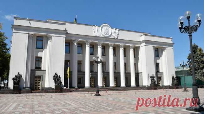 В Раде заявили о проблемах со строительством фортификаций