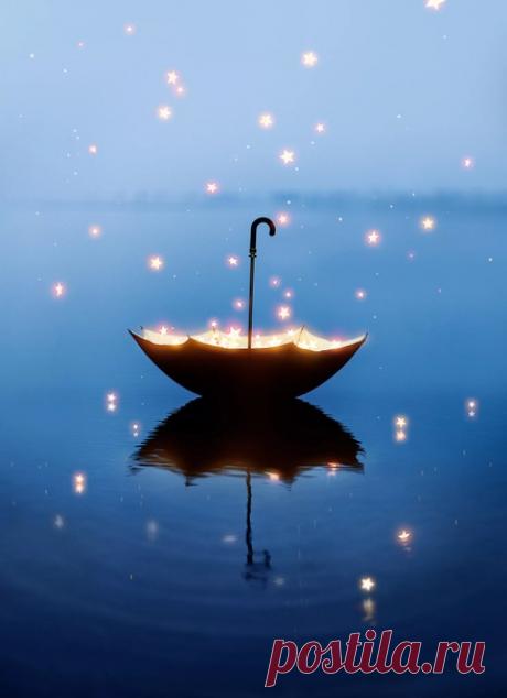 ЧТОБЫ ПОТРАЧЕННЫЕ ДЕНЬГИ ВОЗВРАЩАЛИСЬ

Для того чтобы деньги снова к вам возвращались, прежде чем отдать их в чужие руки (потратить), нужно подумать про себя или сказать шёпотом 3 раза:

"Как люди возвращаются к себе домой,
Так и ты, моя деньга, ходи за мной.
Ходи, плодись, назад в мой дом возвратись.
Ключ, замок, язык.
Да будет так!"