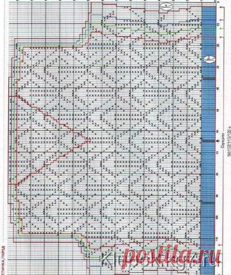 Вязаный свитер спицами с горловиной и узором листья