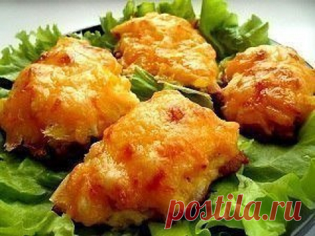 Курица, запеченная с сыром и ананасами