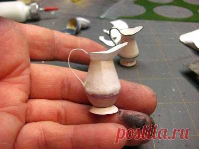 ​Миниатюрный кувшинчик из бумаги