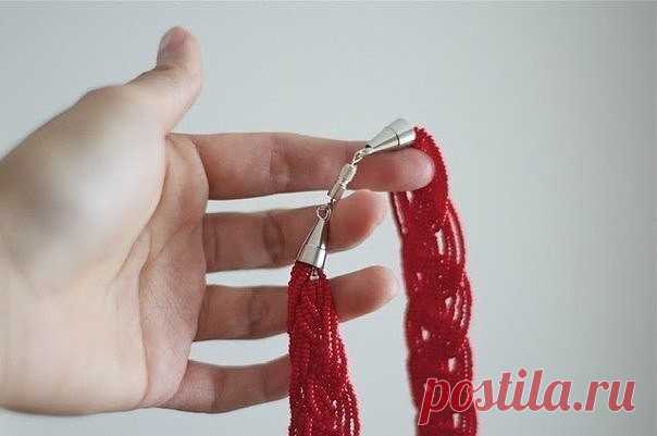 ​Плетём широкое колье из бисера