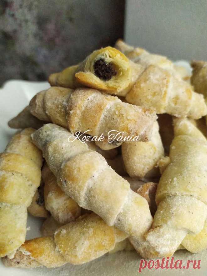 Kozak Tania - #піст #рогалики_на_мінеральній_воді Дуже цікавий...