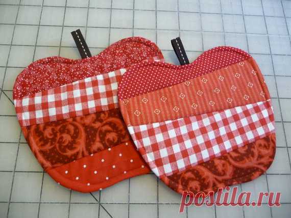 Apple Mug Rugs Coasters Set of Two от SewSweetSparrow на Etsy