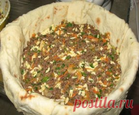 Мясной пирог из тонкого лаваша