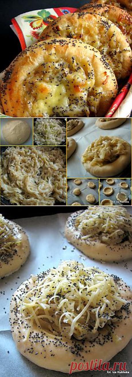 сырно-луковые ватрушки