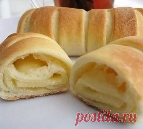 НЕСЛАДКИЕ БУЛОЧКИ С СОЛЁНЫМ ПЛАВЛЕННЫМ СЫРОМ