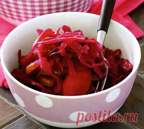 капуста +с яблоками,салат с капустой и яблоками,салат капуста яблоко морковь