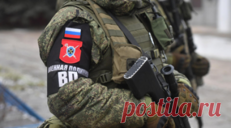 Генерал-майор Попов: инцидент с блогершей на военном самолёте будут расследовать. Полёт российской блогерши Марии Шалаевой на военном самолёте в закрытый для гражданских воздушных судов аэропорт Платов в Ростове-на-Дону станет основанием для проведения расследования. Читать далее