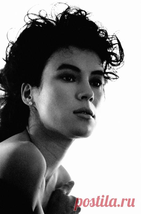 Дженнифер Тилли