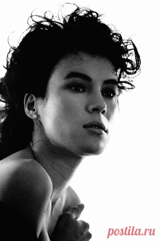 Дженнифер Тилли