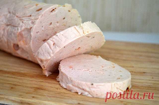 Домашняя колбаса из куриного мяса.