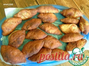 Жареные пирожки с капустой, яйцом, луком