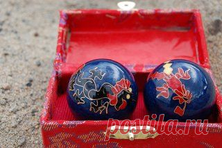 Китайские шарики как способ сохранить здоровье, не вставая с дивана.