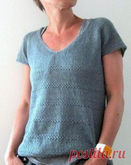 Вязание спицами для женщин модного топа Edie Вязаный спицами модный топ на лето с описанием от дизайнера Изабель Крамер. Новая модель топа с описанием от Изабель Крамер связана спицами регланом сверху вниз.