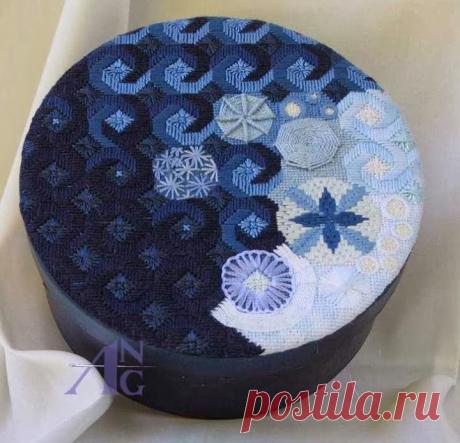 А вы уже открыли для себя вышивку барджелло? Посмотрите, какая это красота! 


А вы уже открыли для себя вышивку барджелло? Если нет, предлагаю попробовать! Вышивать в этой технике проще, чем гладью и быстрее, чем крестом. А результат получается потрясающий!









 





Д…